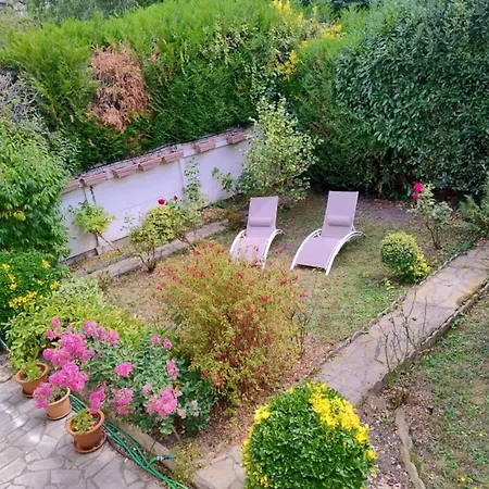 Dom wakacyjny Bright 100 M2 With Garden Rosny-sous-Bois